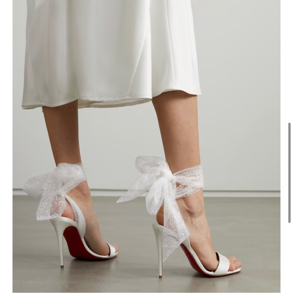 Christian LOUBOUTIN Size 40 Desert Sandal